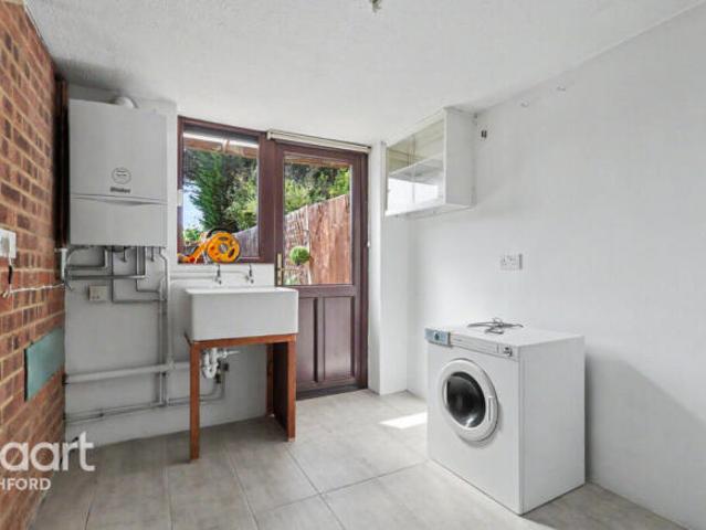 Farm for rent in Bybrook, Ashford