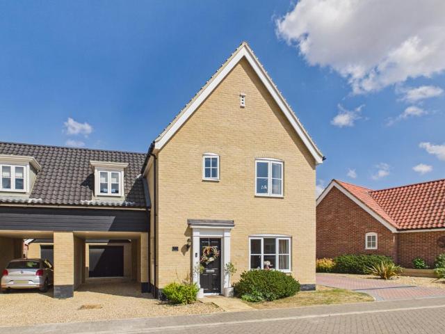 House for sale in Bedingfield, Suffolk