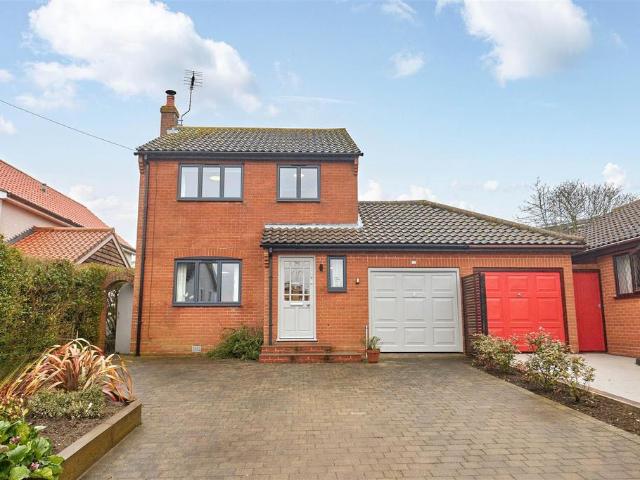 House for sale in Eastbridge, Suffolk