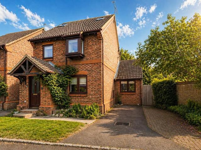House for sale in Winkfield Row, Winkfield