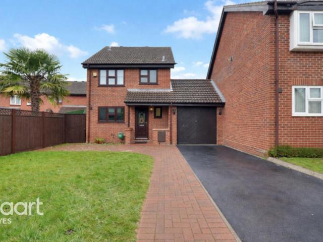 House for sale in London Borough of Hillingdon, Greater London