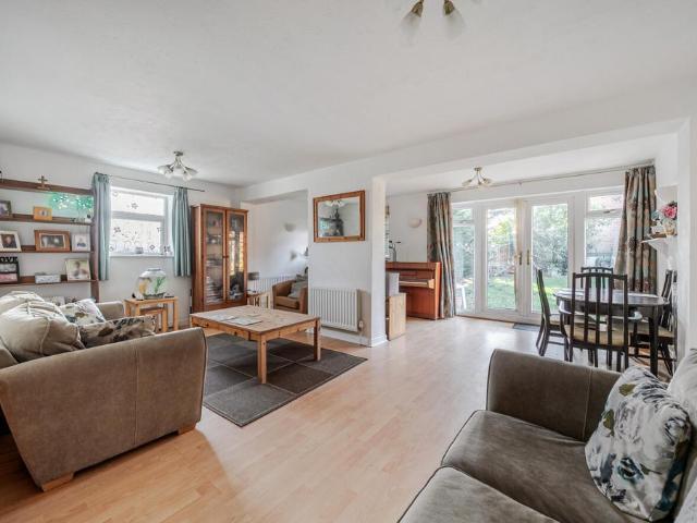 House for sale in Farnborough, Hampshire