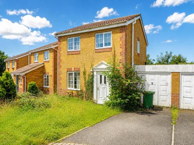 House for sale in Tilekiln, Guestling Green