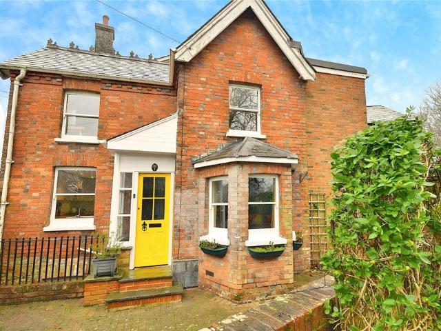 House for sale in Sandown Park, Kent