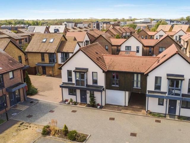 House for sale in Monkston Park, Milton Keynes