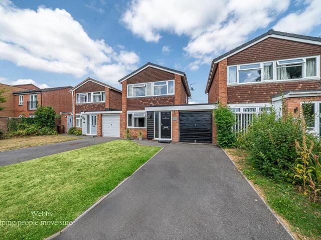 House for sale in Chadsmoor, Staffordshire