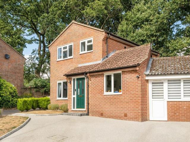 House for sale in Helford, Hampshire