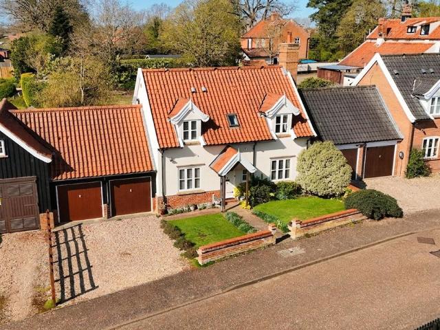 House for sale in Crostwick, Norfolk