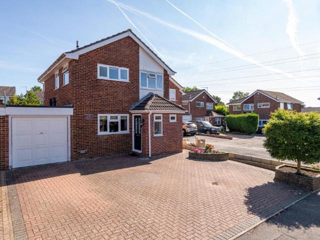 House for sale in Vinters Park, Midway
