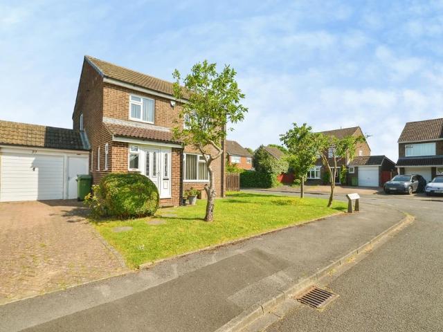 House for sale in Sunningdale, Egglescliffe