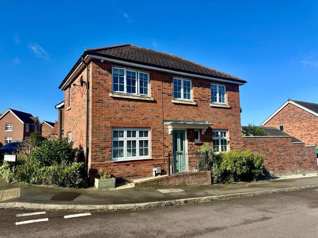House for sale in Egginton, East Midlands