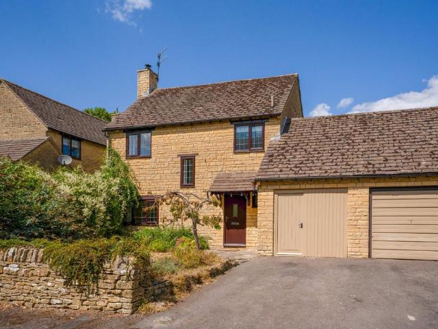 House for sale in Fossebridge, Gloucestershire
