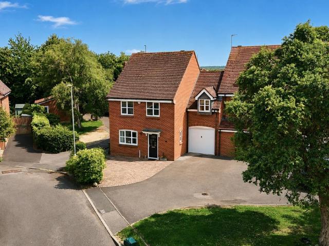 House for sale in Berrick Salome, Oxfordshire
