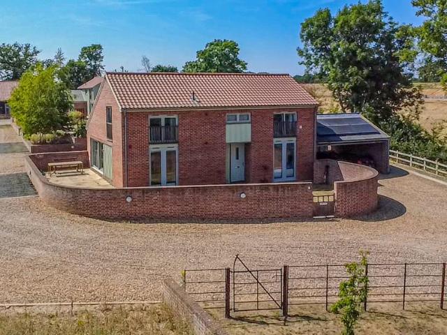 House for sale in Eastbridge, Suffolk