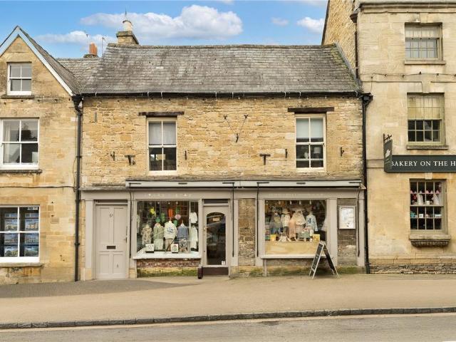 House for sale in Black Bourton, Oxfordshire