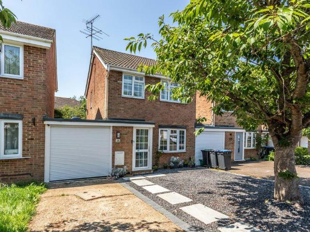 House for sale in Perryfields, West Sussex