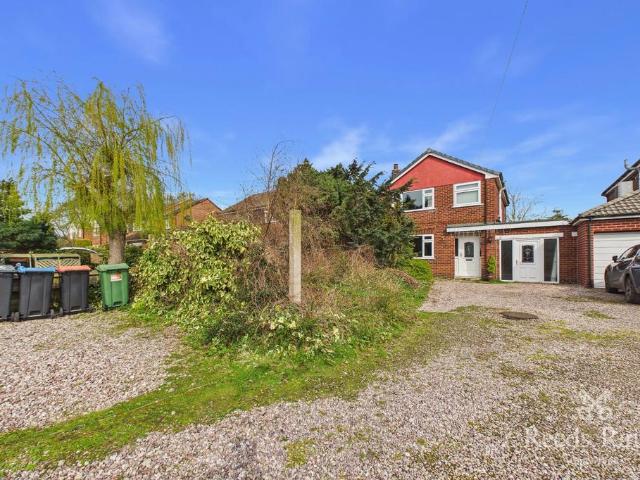 House for sale in Lach Dennis, Lostock Green