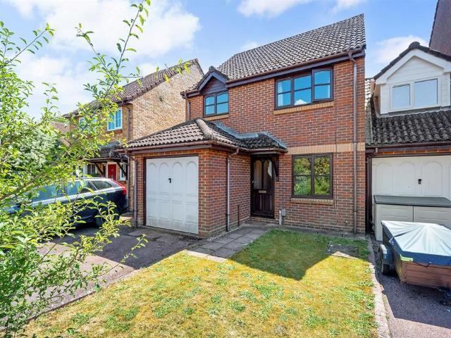House for sale in Barton Stacey, Hampshire