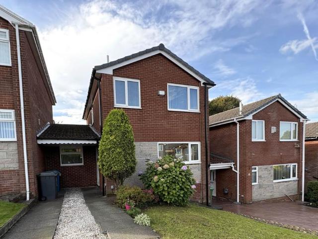 House for sale in Chadderton, Oldham