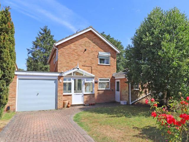 House for sale in Chelmondiston, Suffolk