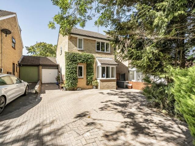 House for sale in Earley