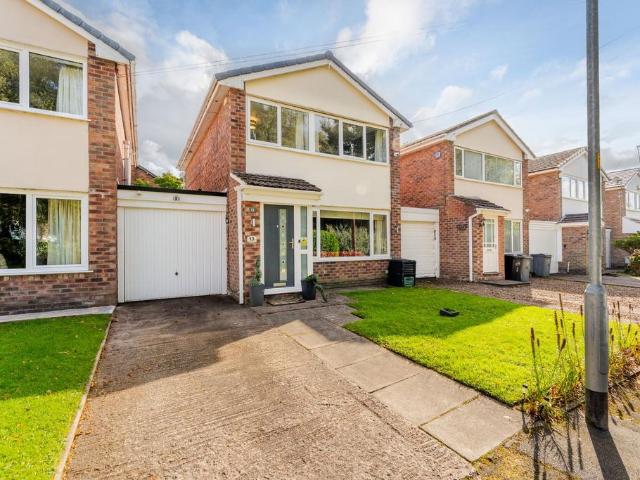 House for sale in Upton Priory, Macclesfield