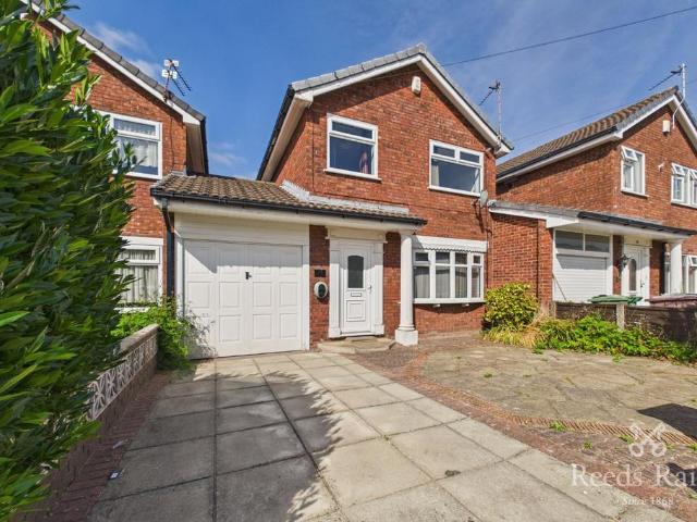 House for sale in Nutgrove, St Helens