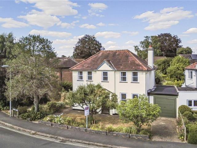 House for sale in The Slade, Oxfordshire