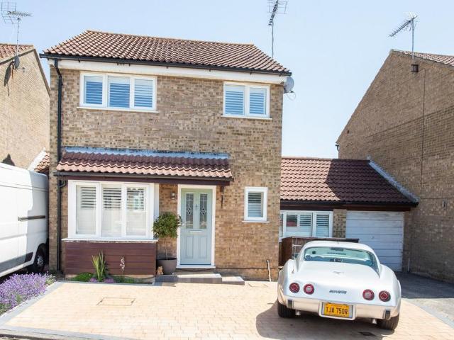 House for sale in South Ashford, Bridgefield