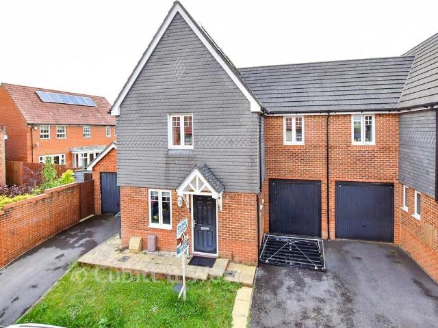 House for sale in Bolton Low Houses, Hampshire