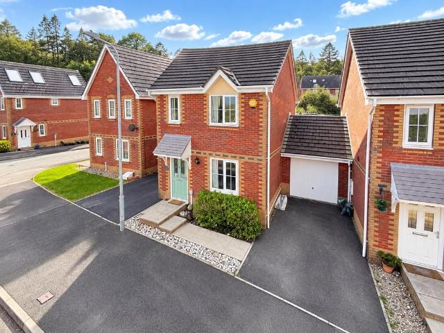 House for sale in Pontlliw and Tircoed, Tircoed