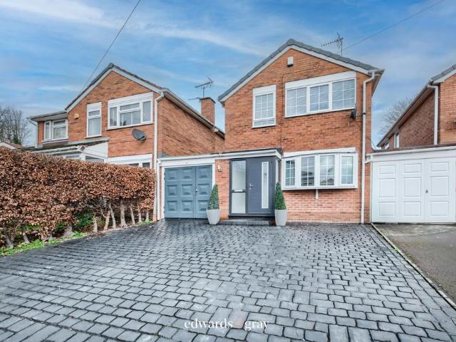 House for sale in Gun Hill, Warwickshire