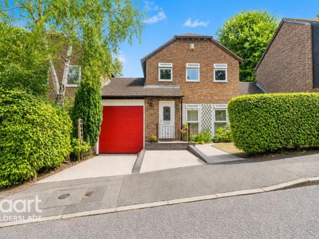 House for sale in Bluebell Hill, Bourne Vale