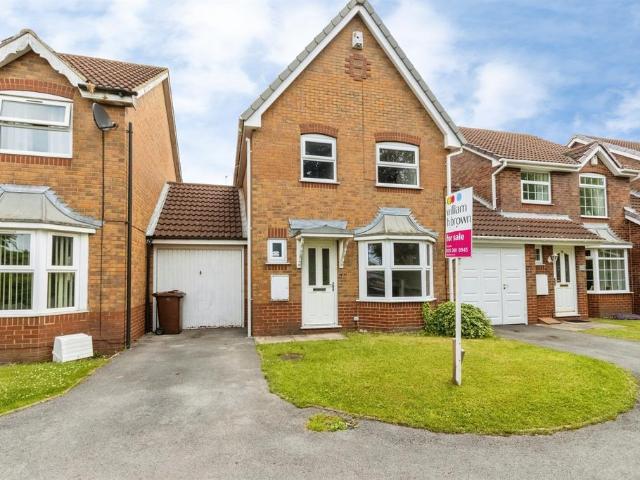 House for sale in Whitkirk, Colton