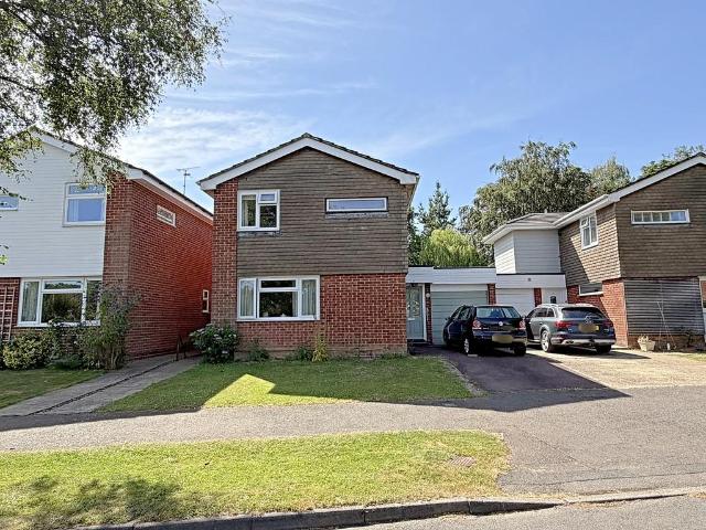 House for sale in Horsham, West Sussex