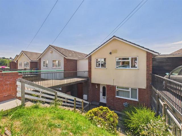 House for sale in Cradley, West Midlands