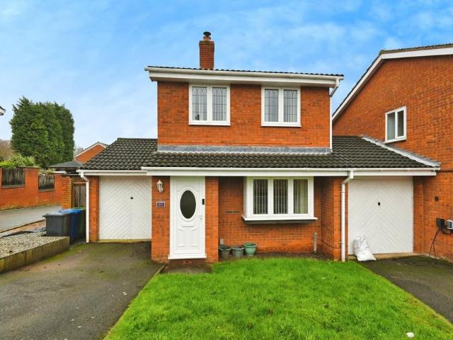 House for sale in Kettlebrook, Staffordshire