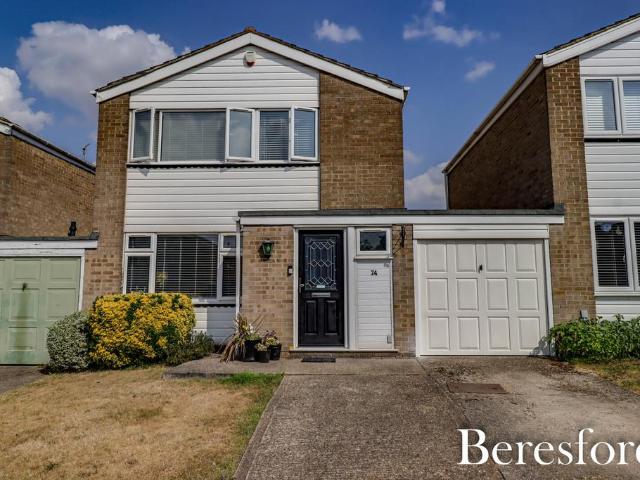 House for sale in Navestock Side, Essex