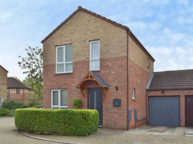 House for sale in Willen, Milton Keynes