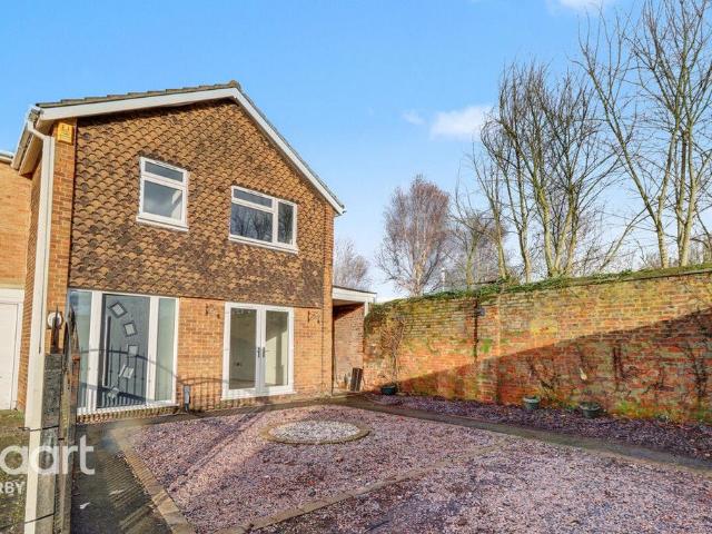 House for sale in Spondon, East Midlands