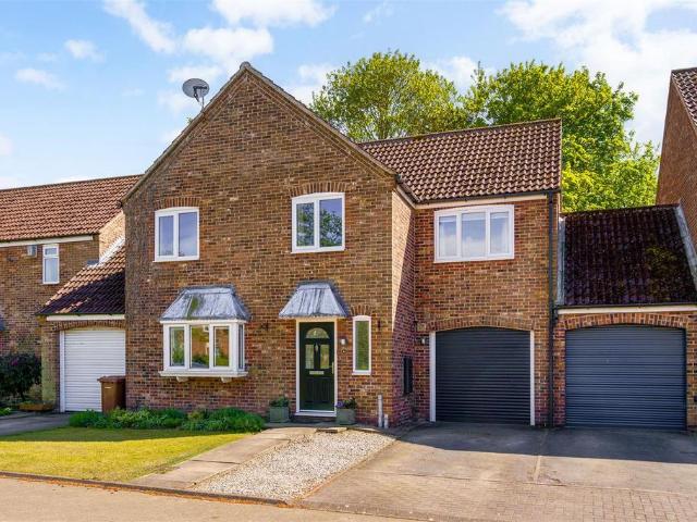 House for sale in North Newbald, Isle Of Man