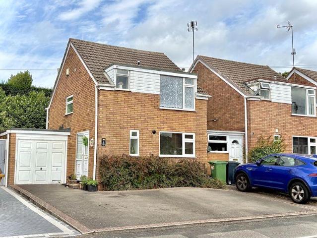 House for sale in Cooper's Bank, West Midlands