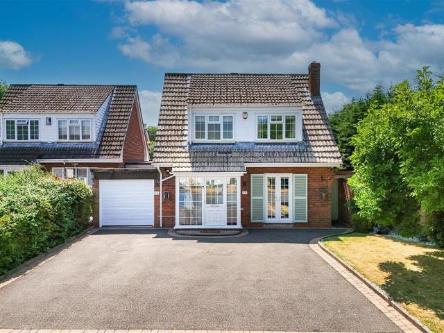 House for sale in Shirley, West Midlands