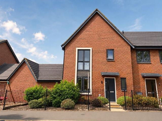 House for sale in Houlton, Rugby