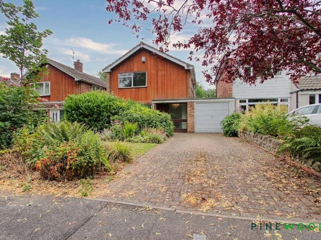 House for sale in Tupton, Brackenfield