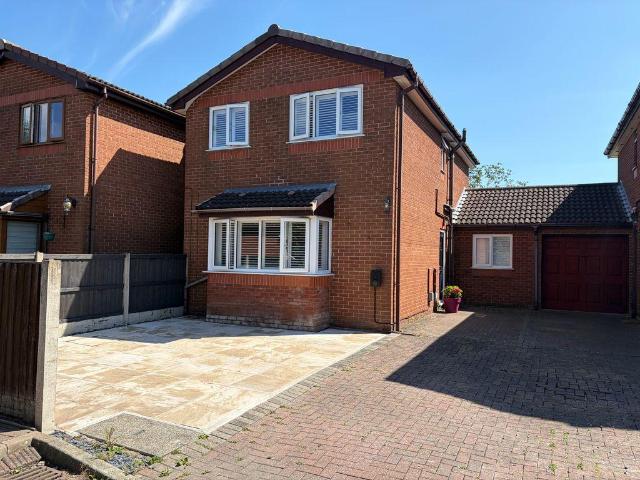 House for sale in Andertons Mill, Lancashire
