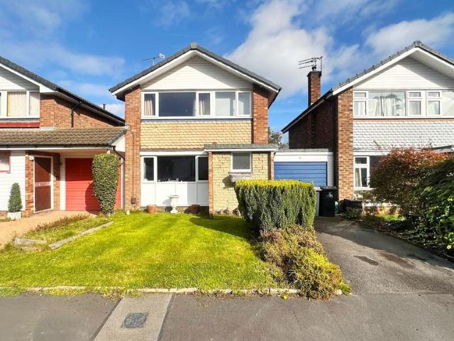 House for sale in Bird Estate, Poynton