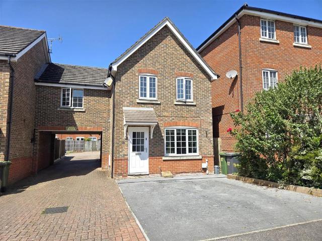 House for sale in Whiteley, Hampshire
