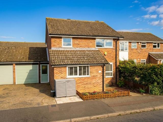 House for sale in Clover Hill, Norwich