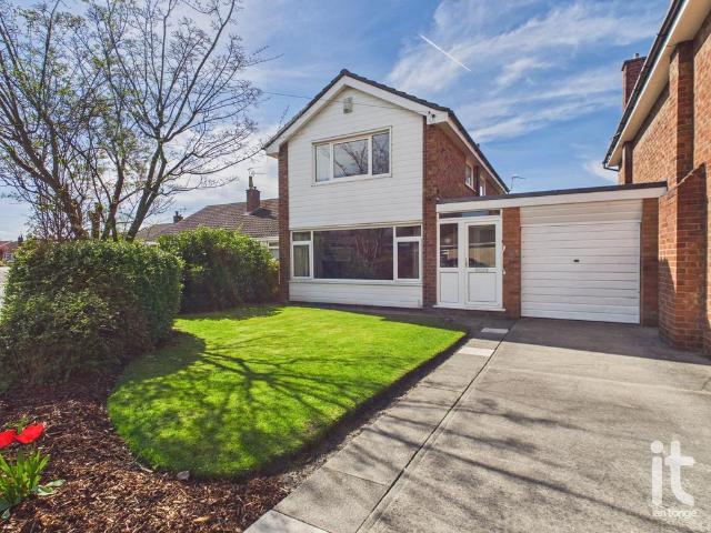 House for sale in Hazel Grove, Greater Manchester